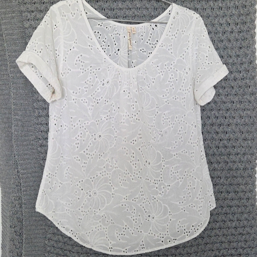 Elegant White Eyelet Lace Women's Top